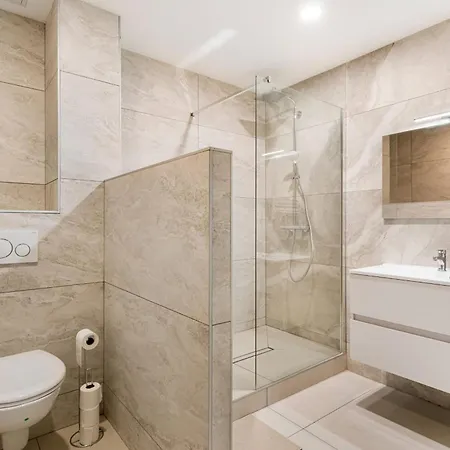 Beige Hospitalite - Frida Apartment *